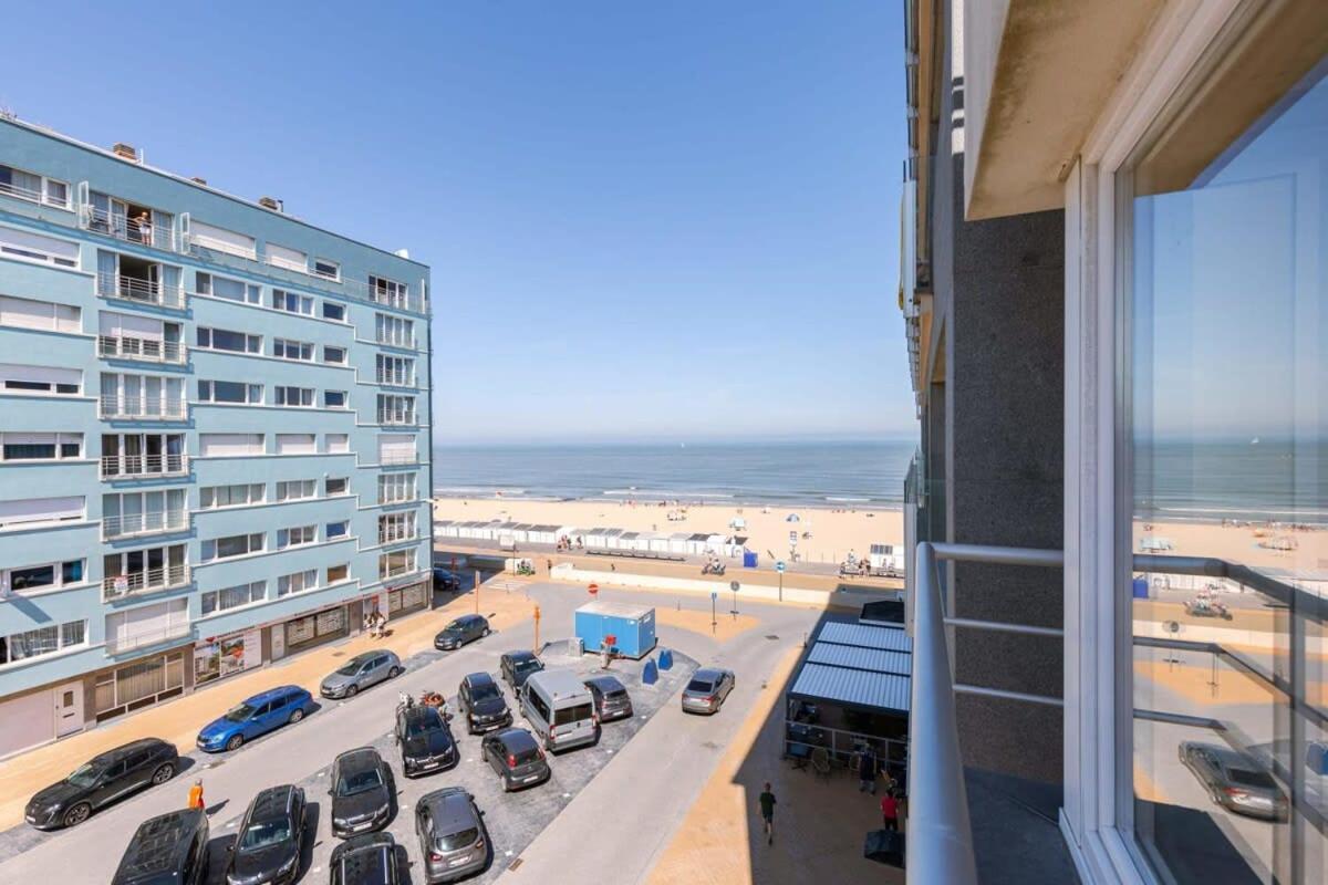 Huswell - Lovely Apartment With Lateral Sea View And Parking Остенде Екстер'єр фото
